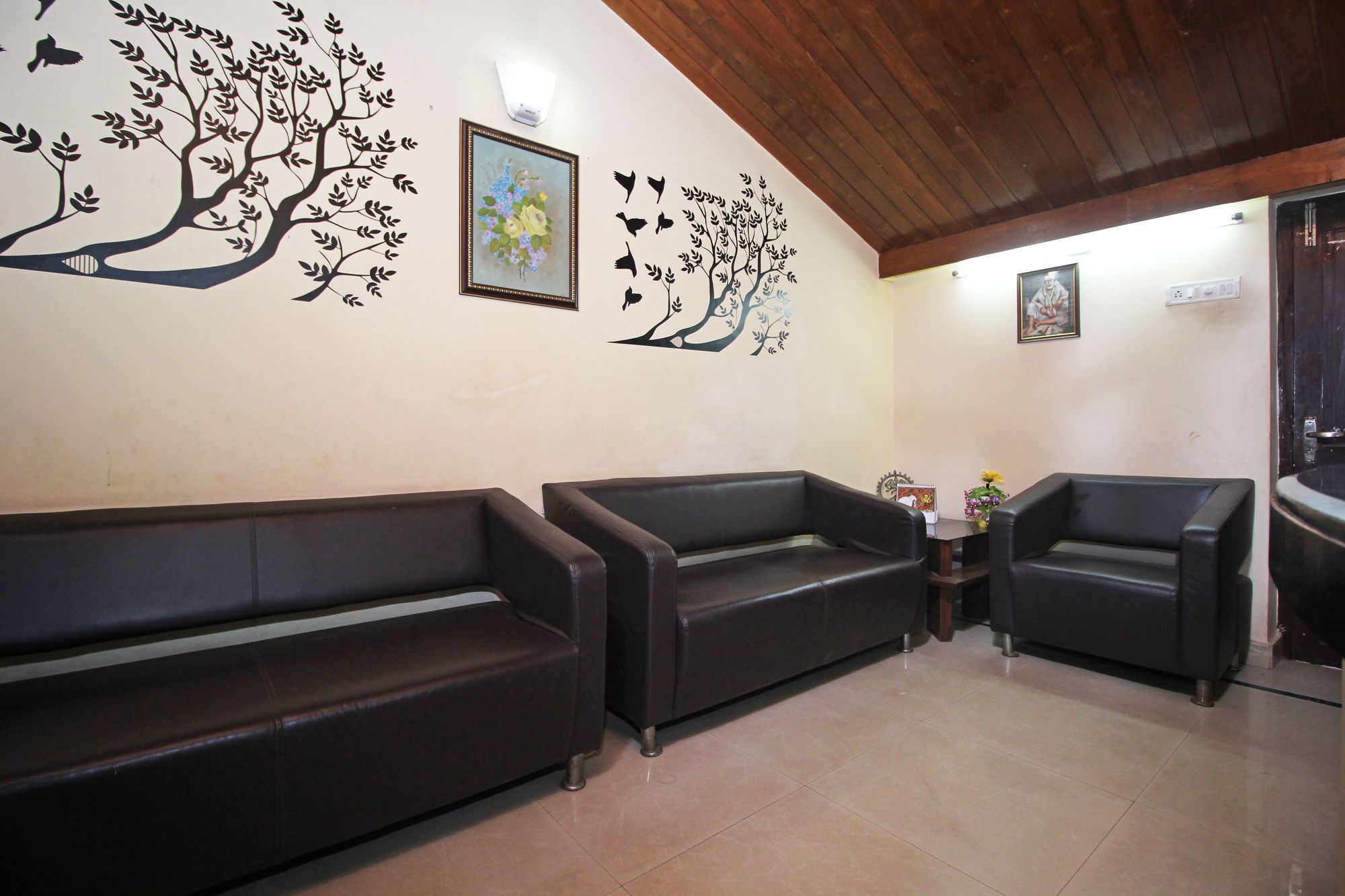 Фото Oyo 7337 Sai Leela