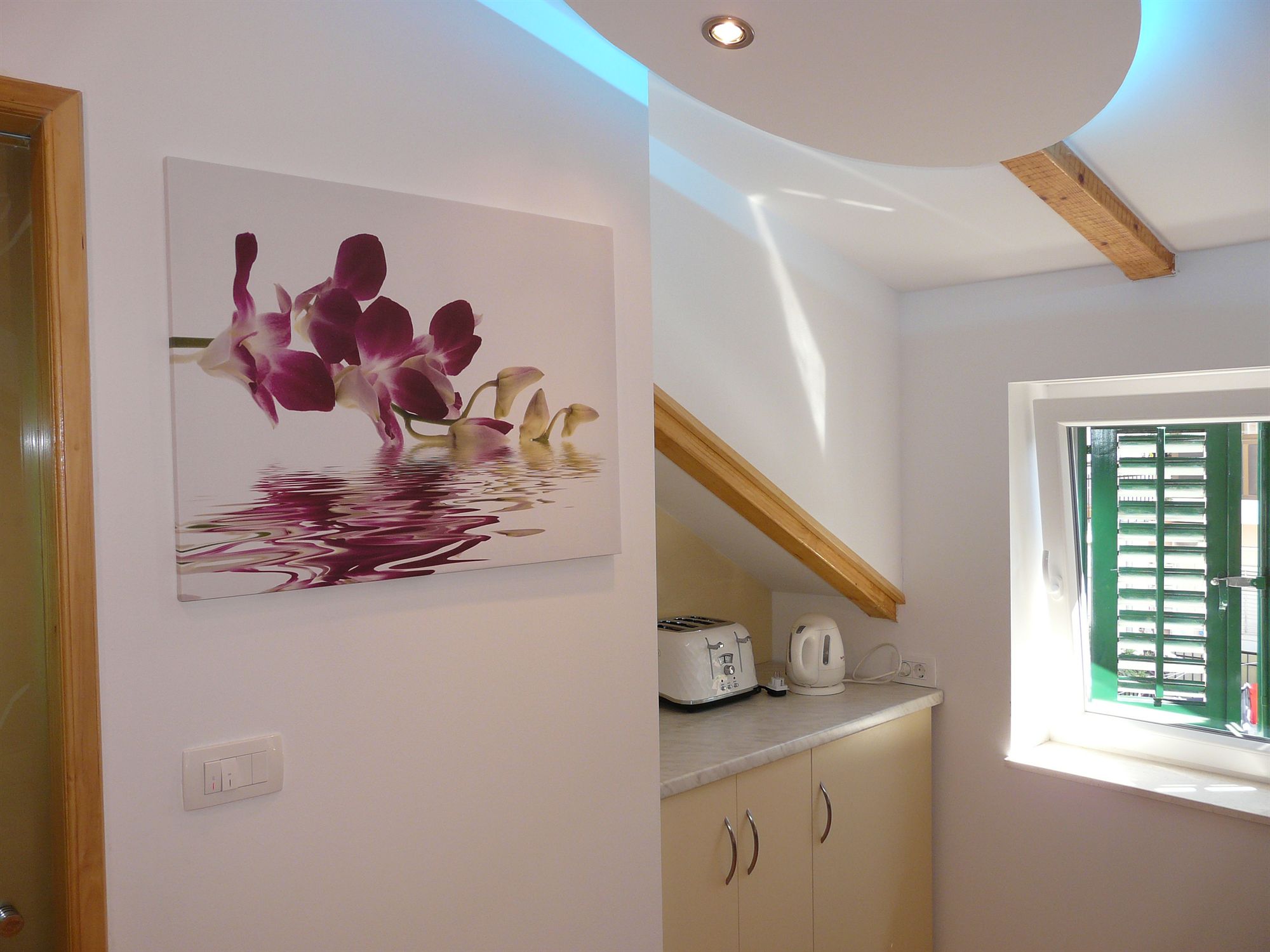 Фото House Sandra