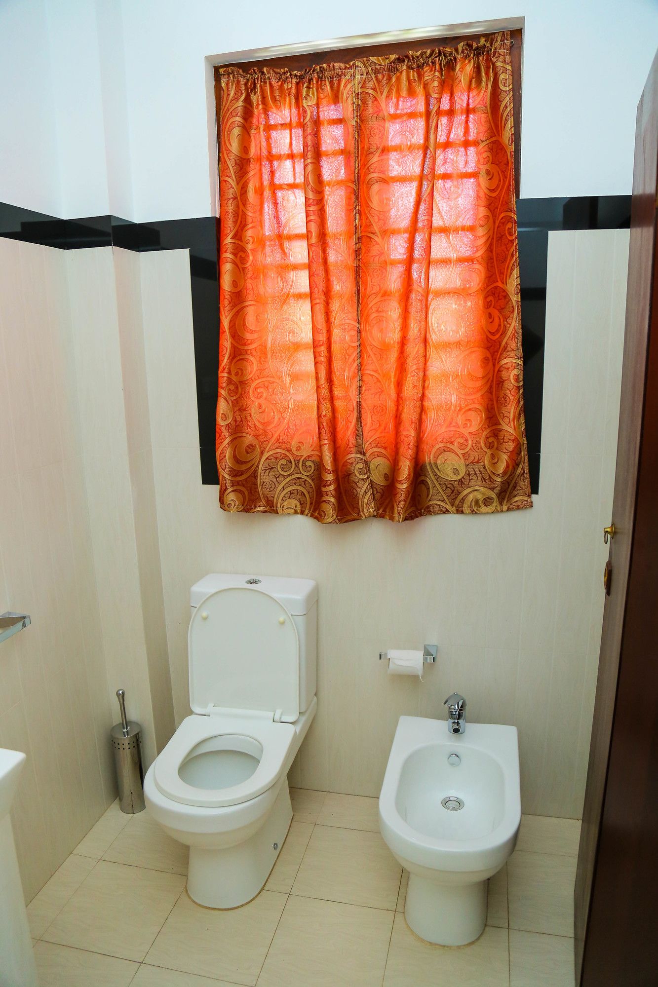 Фото Aurora Hotel & Restaurant