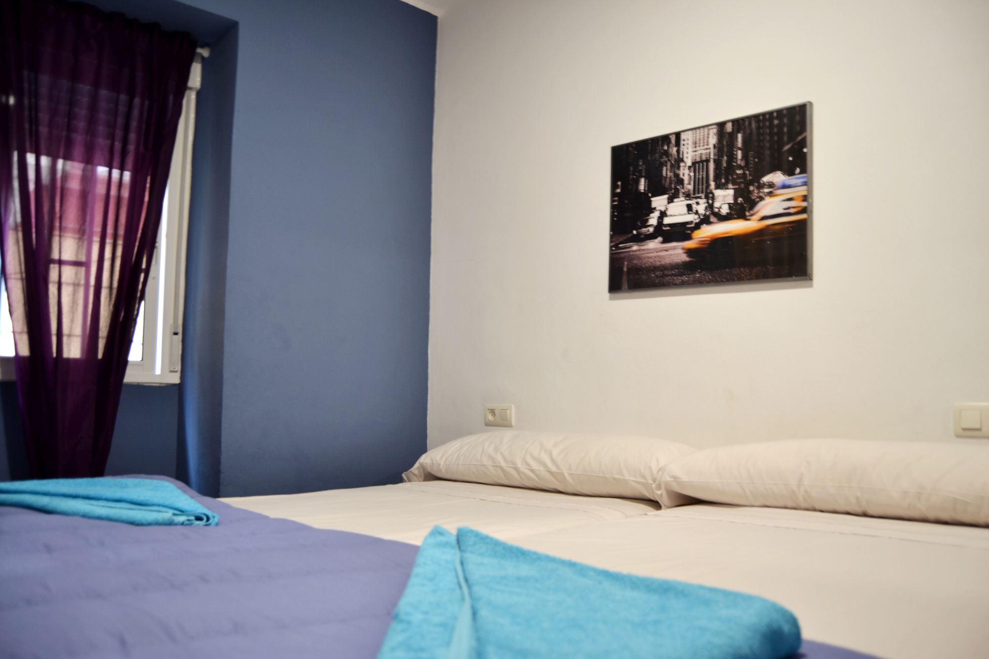 Фото Apartamentos Marques de Guadiaro 1