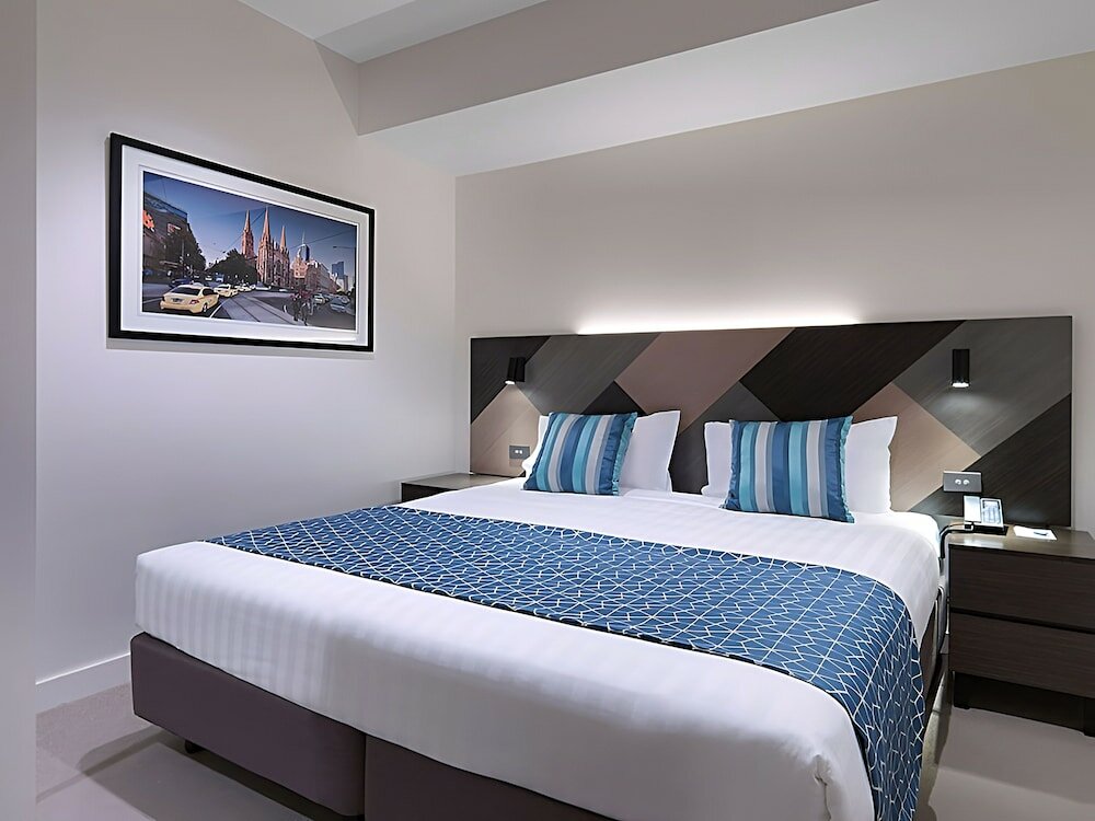 Фото Melbourne City Suites