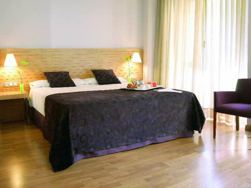 Фото Hesperia Zaragoza Centro