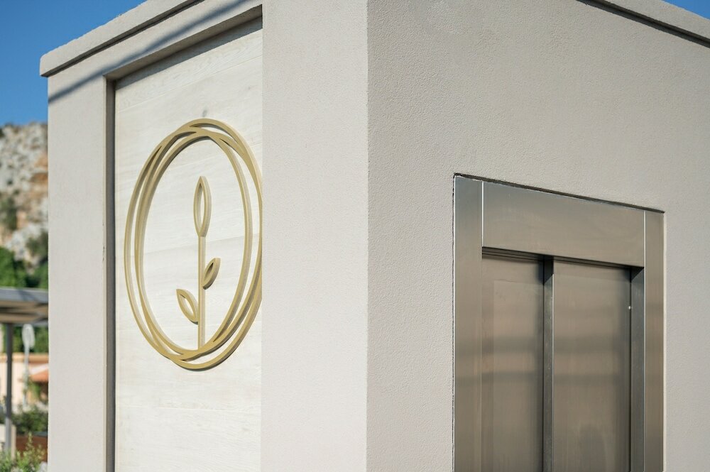 Фото Casa D'Irene Deluxe Hotel