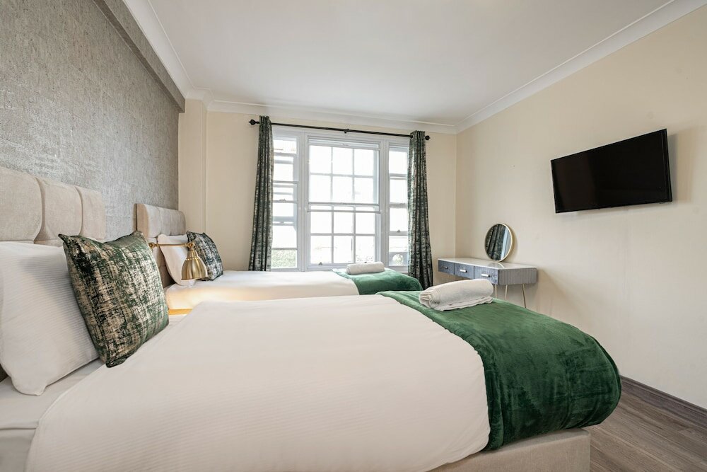Фото Nice 3 Bedrooms Apartment Near Hyde Park & Oxford St