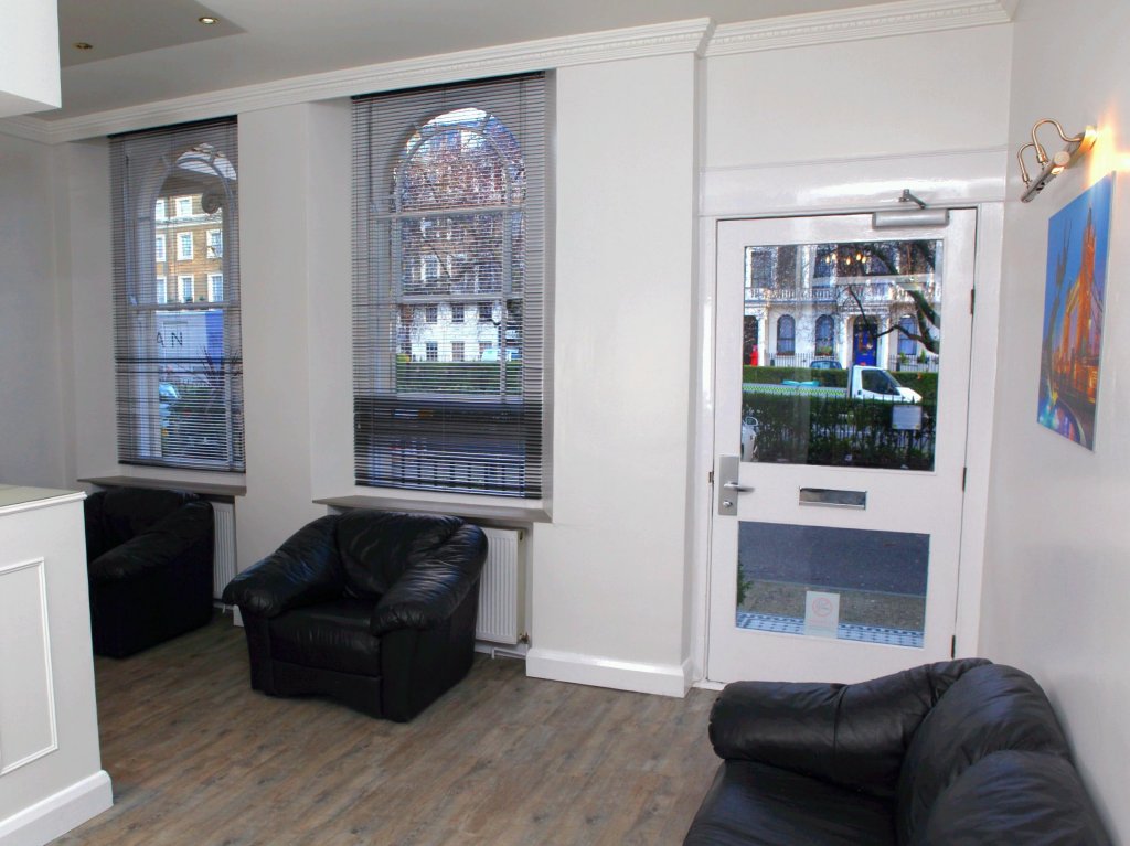 Фото The Omega Hotel