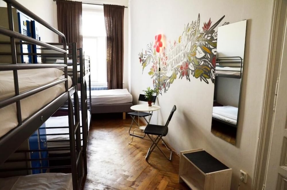 Фото The Republic Garden - Hostel