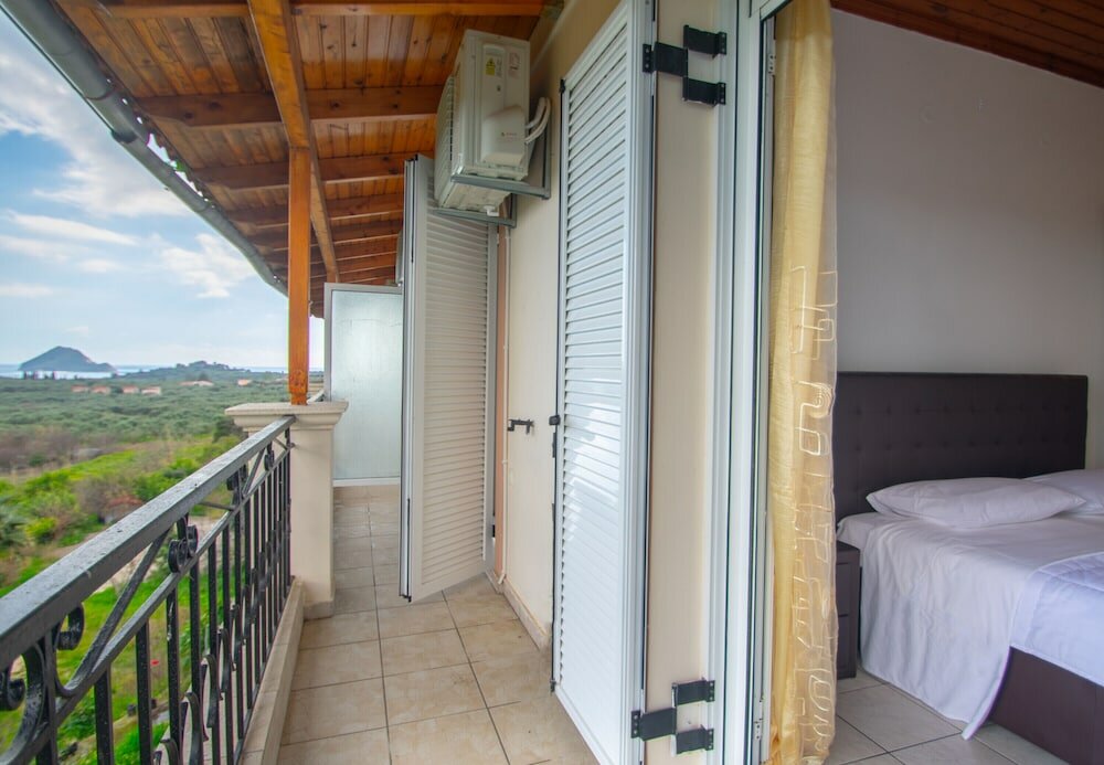 Фото Family Private Homes with Sea View