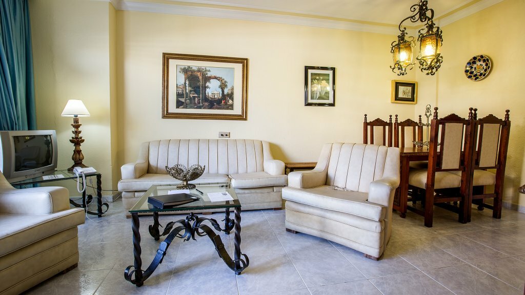 Фото Hotel Rey Carlos