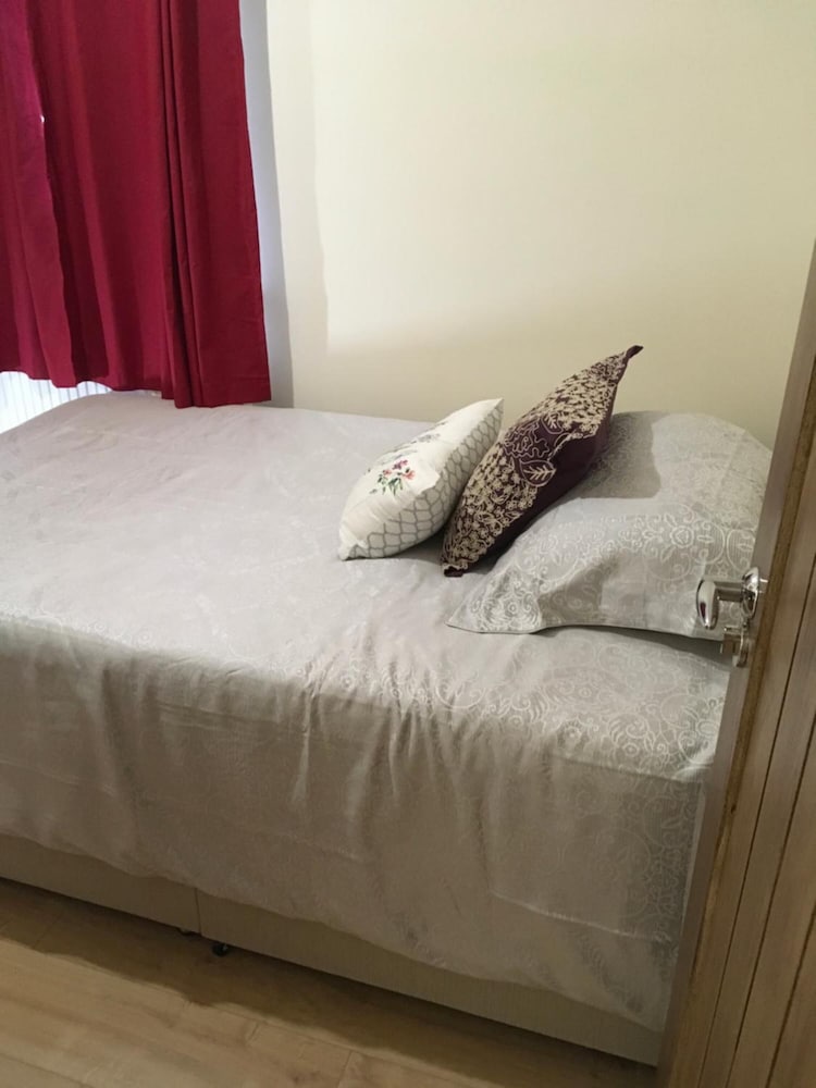 Фото Oxford City Guest House