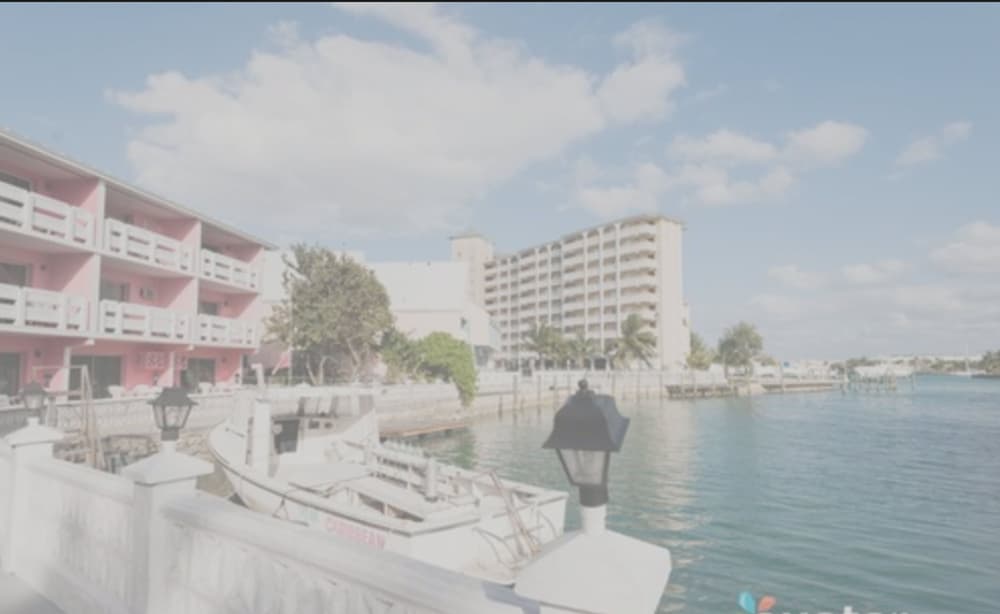 Фото Bell Channel Inn Hotel