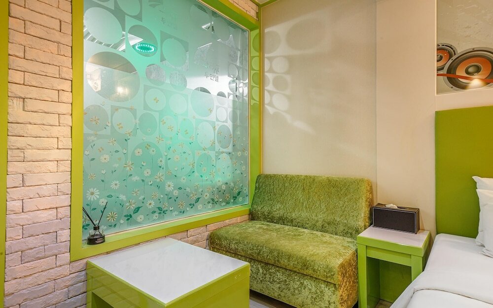 Фото Buan Gyeokpo Some Hotel