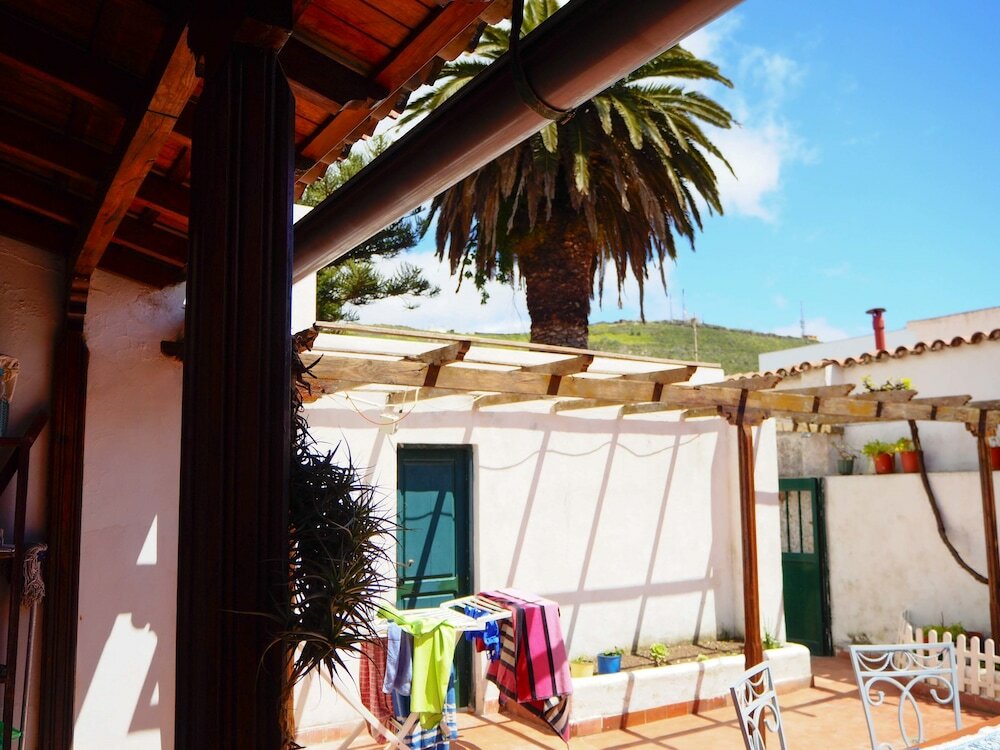 Фото Patio Hostel - Adults Only