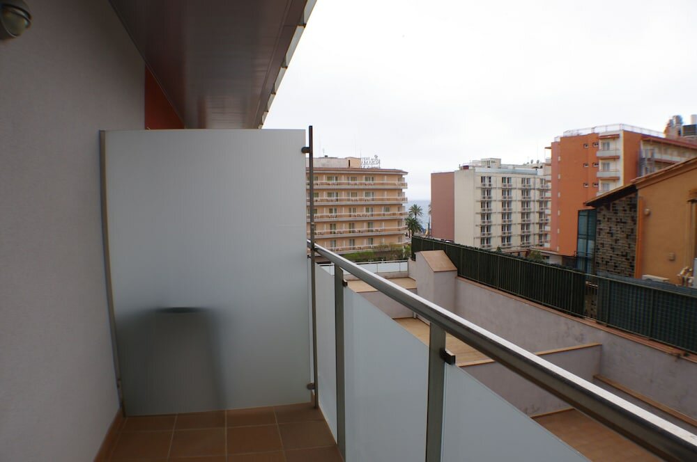 Фото Bed and Go Apartments Lloret