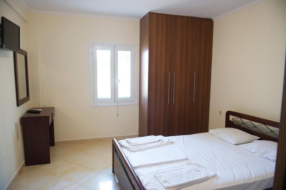 Фото Calypso Luxury Studios