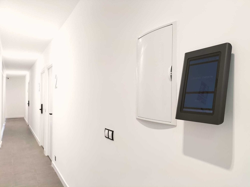 Фото Hostal Gonzala by gaiarooms