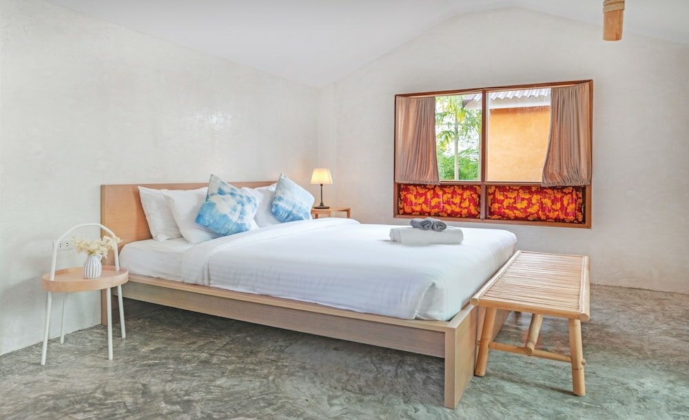 Фото The Little White Bird Traveller Hostel