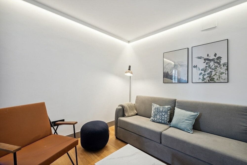 Фото Limehome Madrid Calle de Santa Ana