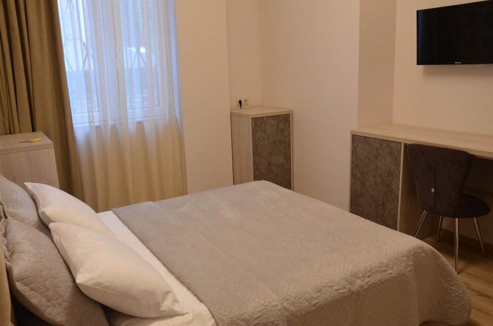 Фото Hotel Griboedov