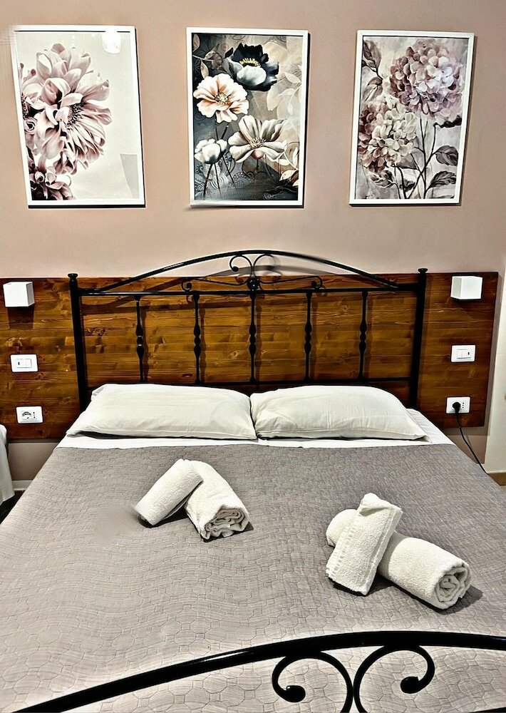 Фото In the Center Guesthouse