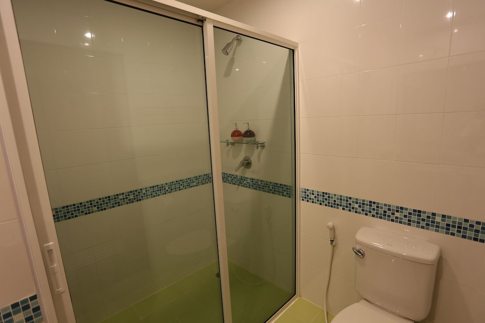 Фото Rojjana Residence
