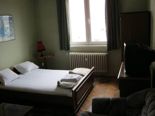 Фото Repos Guest Rooms