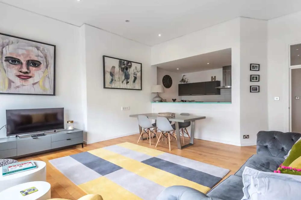 Фото Stylish 1 Bedroom Apartment in Belsize Park