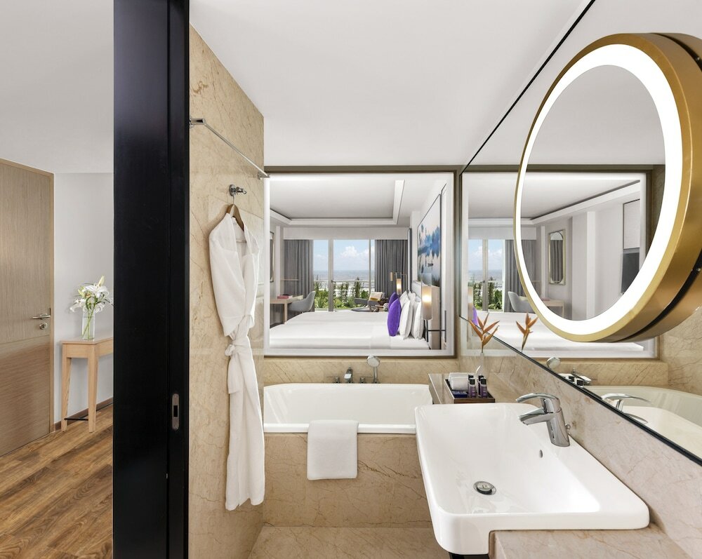 Фото Vivanta Goa Miramar