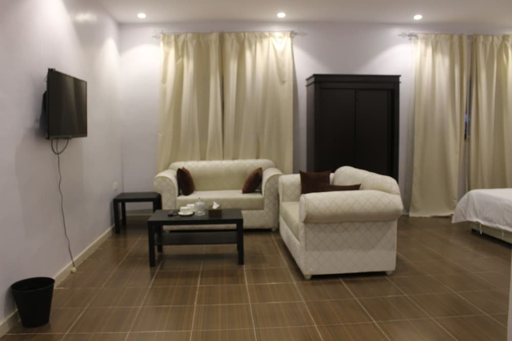 Фото The Golden Goose