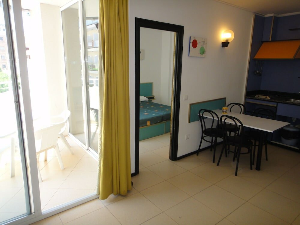 Фото Apartamentos Lloret Sun