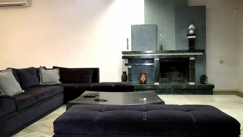 Фото Villa Courtyard