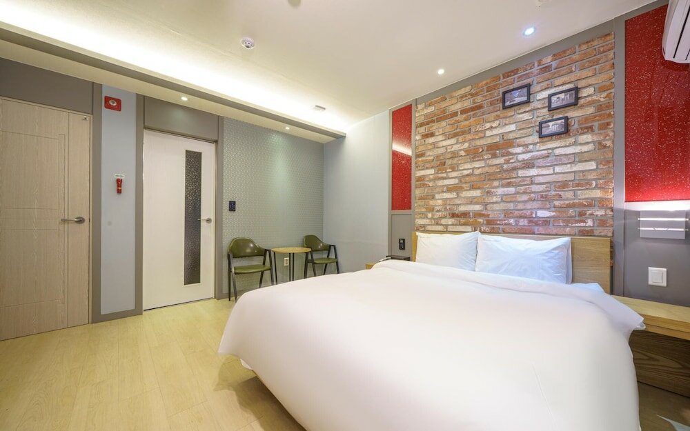 Фото Yeosu Hotel Chocolate