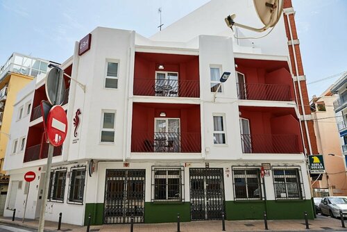 Гостиница Gbh Hotel-Apartamentos Caballito de Mar в Бенидорме