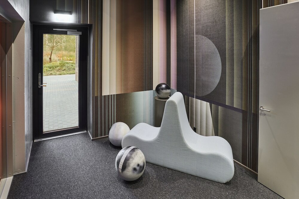 Фото Kirk Suites