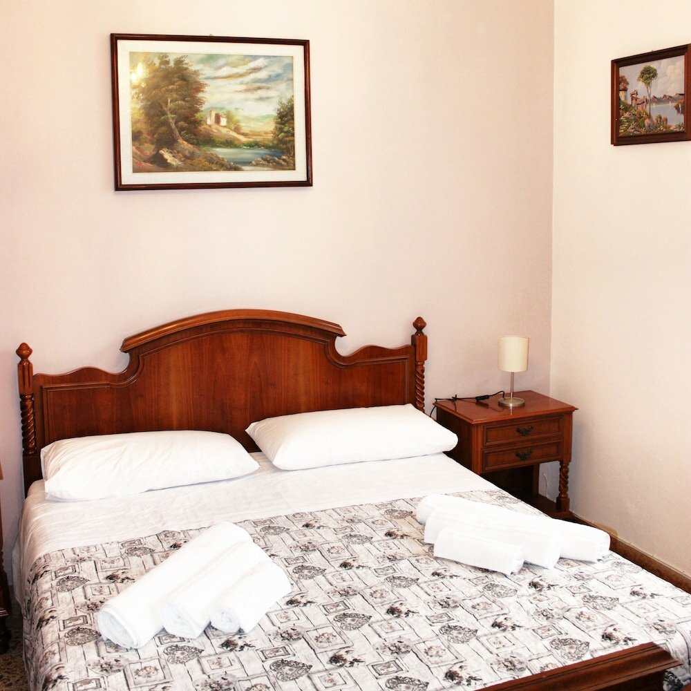 Фото Casa Mafalda - Rooms Friends and More