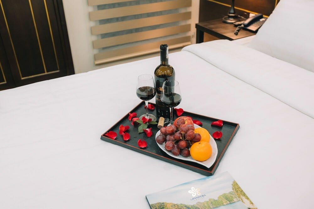 Фото Hanoi Lake View Hotel & SPA