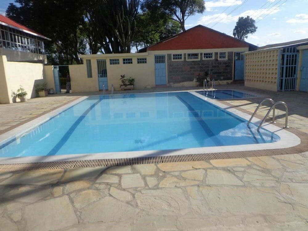 Фото Cool Rivers Hotel