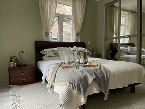 Апартаменты Изысканные апартаменты с 1 спальней и садом в центре города