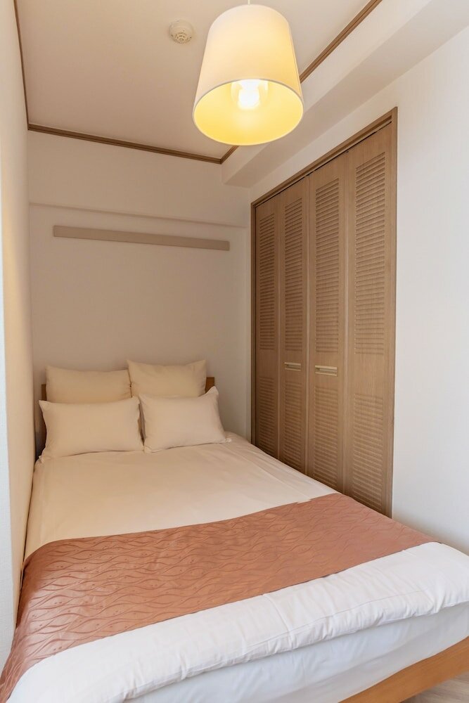 Фото Universal Bay Condominium