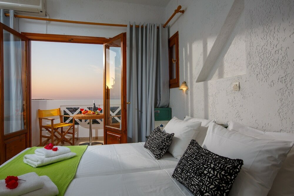 Фото Romantica Hotel Apartments