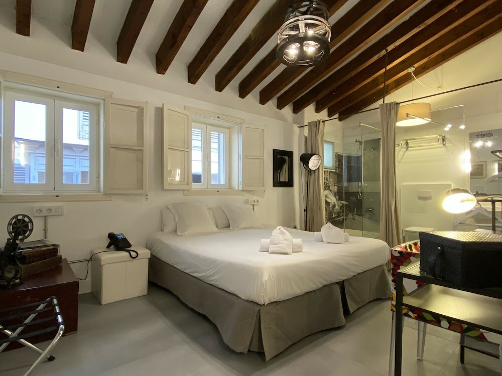 Фото Antiguo Brondo Selfcheck-in Smart Rooms