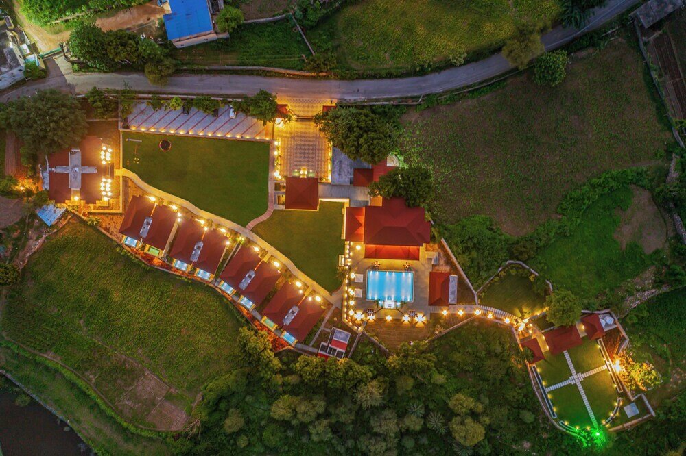 Фото Sarasiruham Resort Private Pool Villa