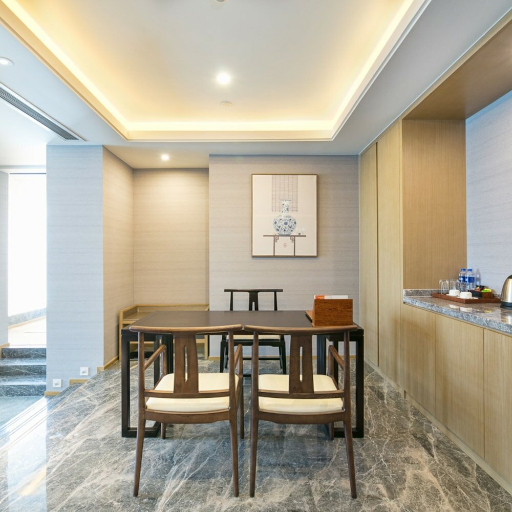 Фото Hangzhou Diexi Hotel