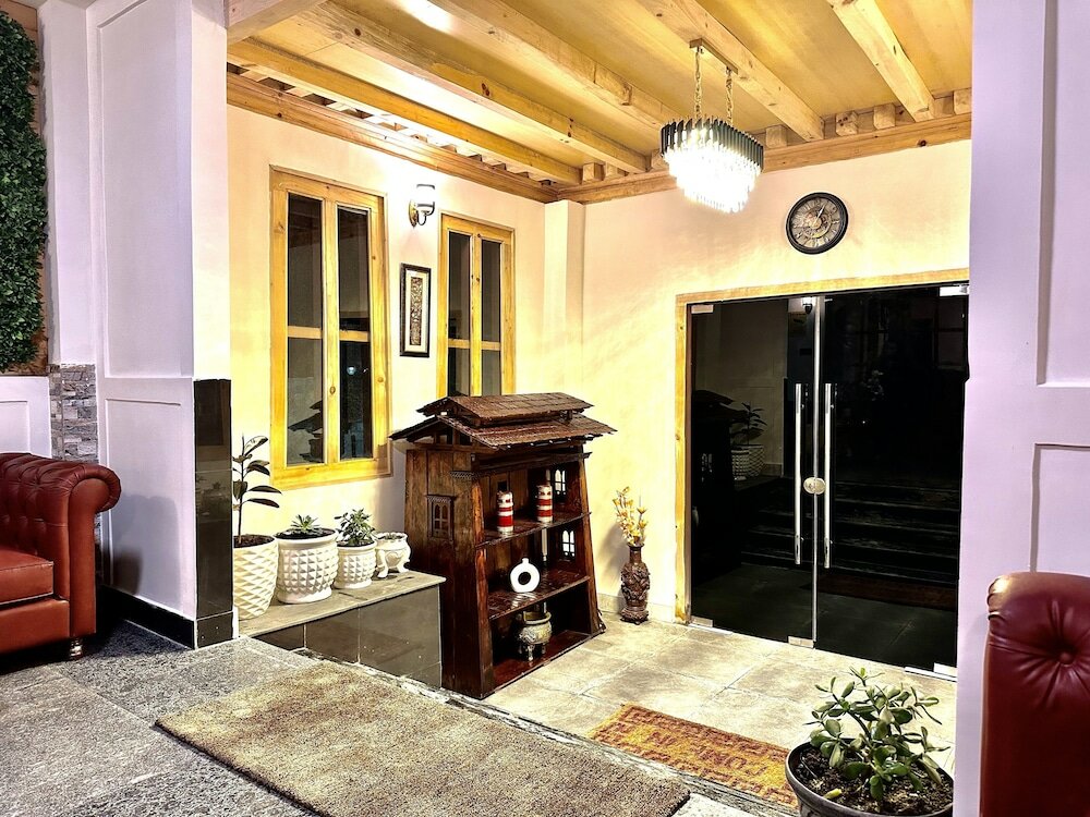 Фото Silver Cloud Hotel