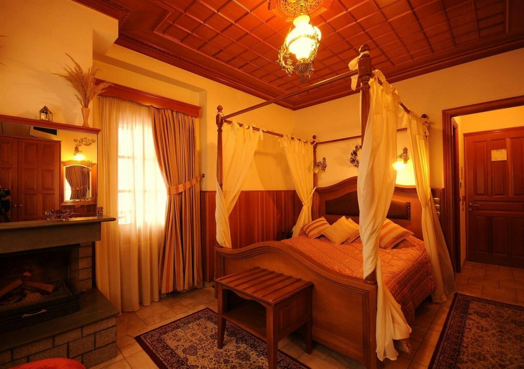 Фото Archontiko Metsovou Boutique Hotel