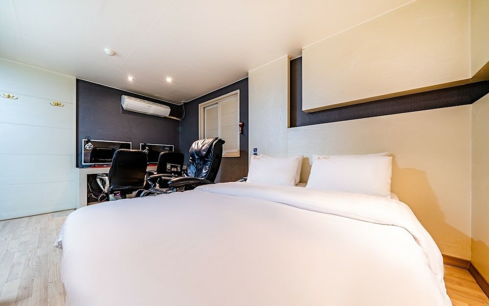 Фото Bucheon A Plus