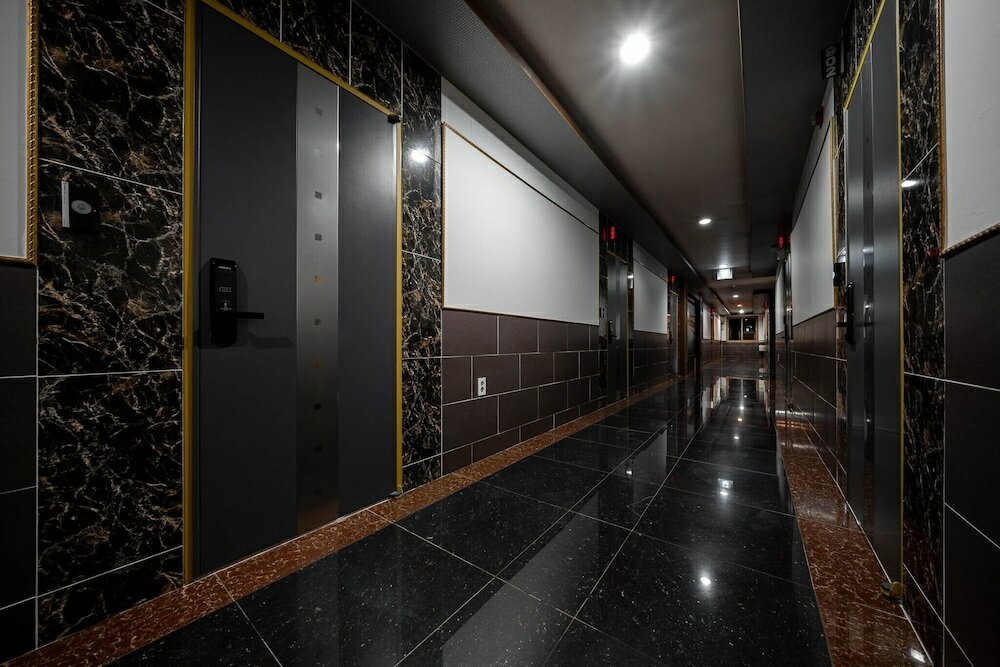 Фото F-one Hotel