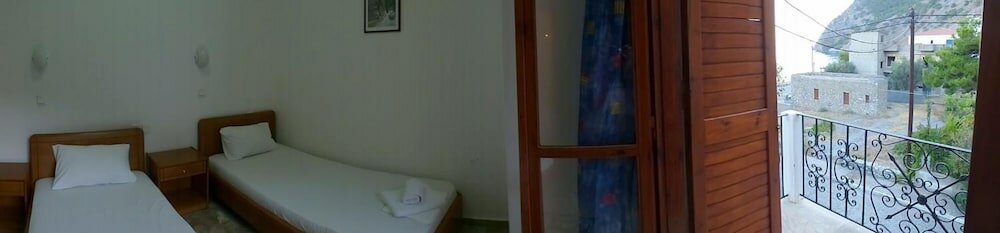 Фото Samaria Pension & Restaurant