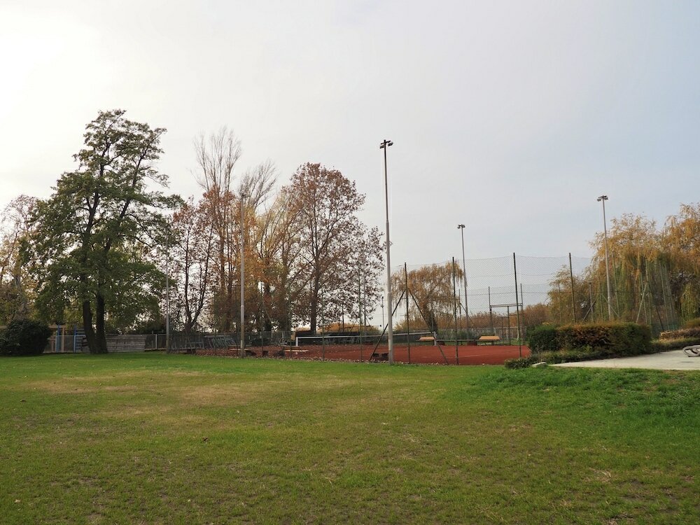 Фото Hotel OTP Balatonszemes