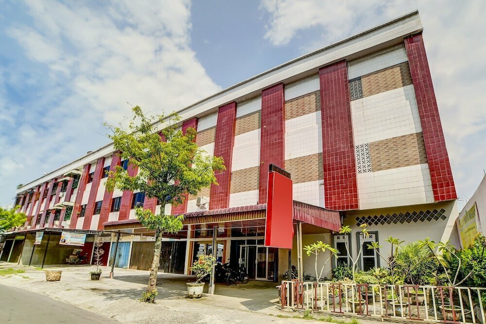Hotel Oyo 91224 Brayan Guest House, Medan, photo