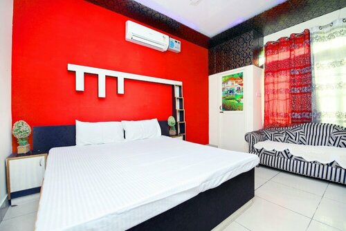 Гостиница Spot On 42785 Mr Shawarma Family Restaurant & Hotel